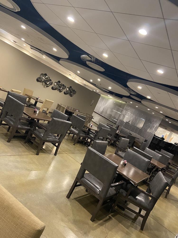 Plaza Hotel Denver Central Екстер'єр фото