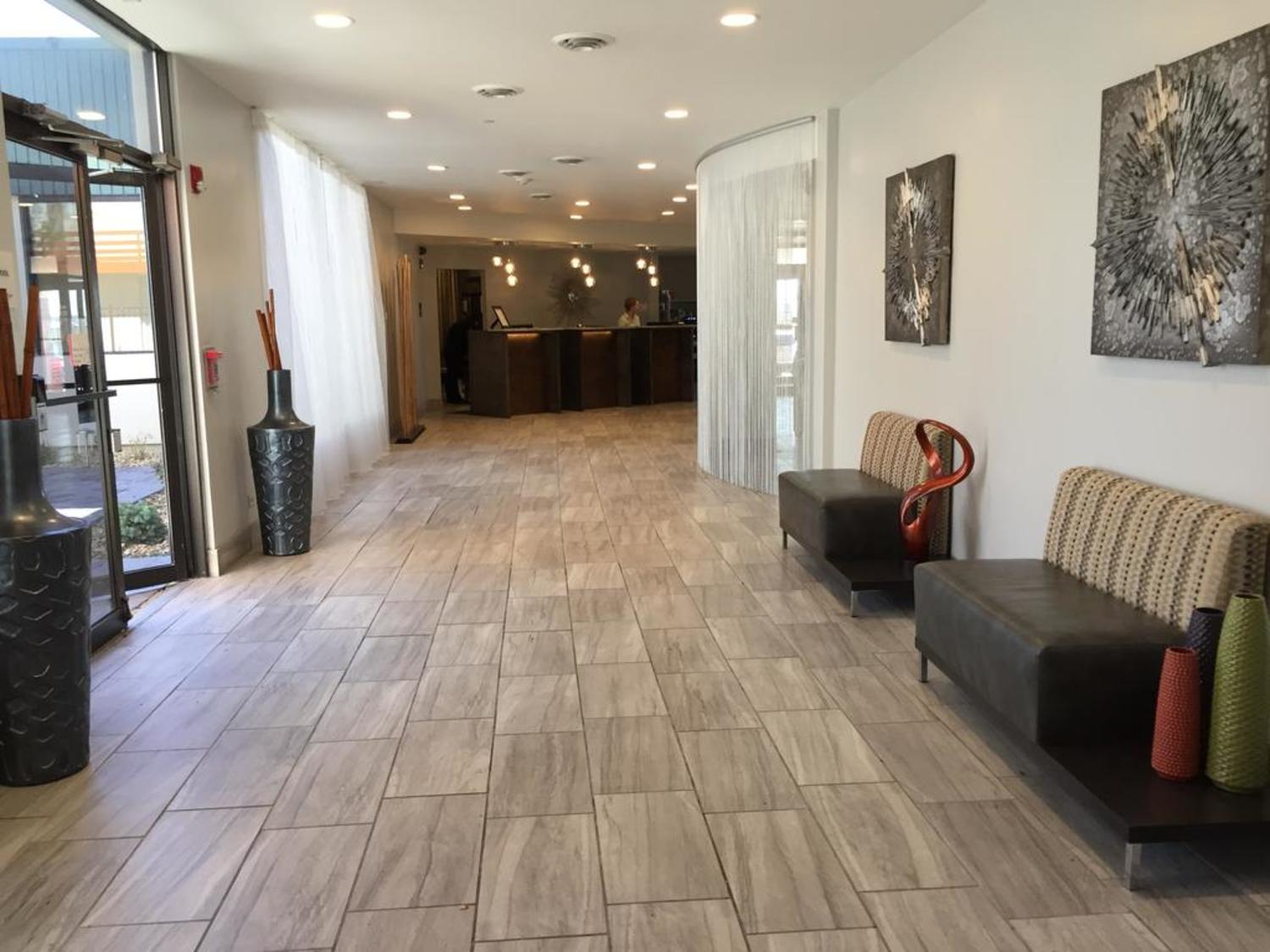 Plaza Hotel Denver Central Екстер'єр фото